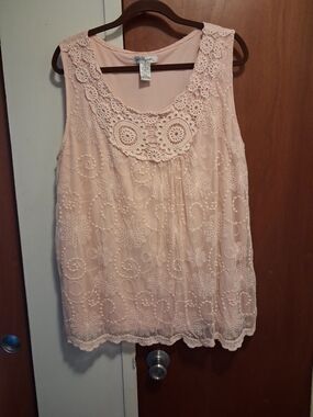 Ultra Pink Embroidered Crochet Yoke Sleeveless Camisole - Blush Pink